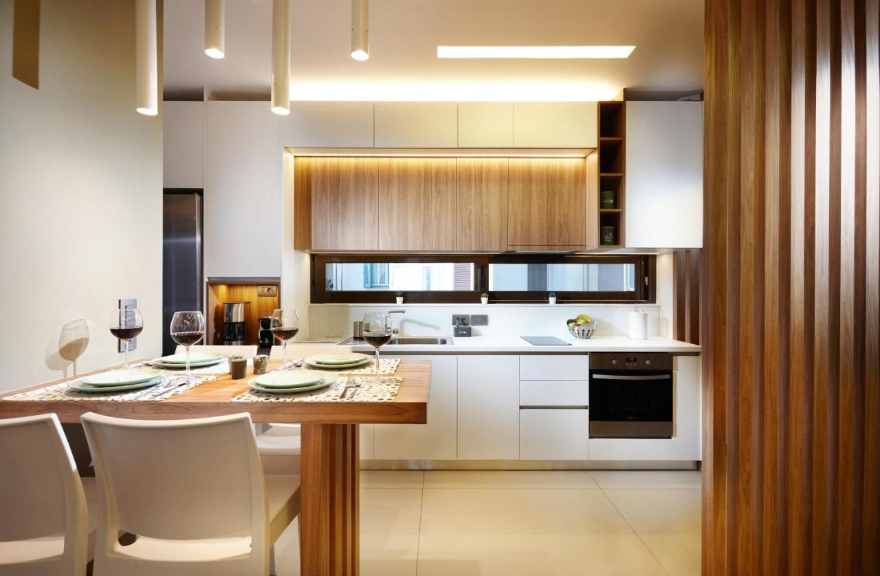 Armi Luxury Apartment In The Heart Of The City Ханя Екстериор снимка