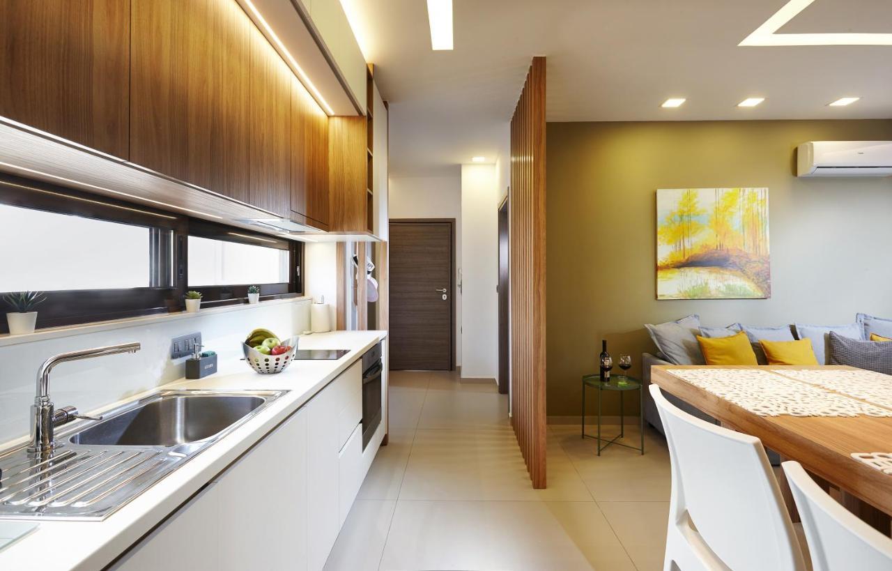 Armi Luxury Apartment In The Heart Of The City Ханя Екстериор снимка