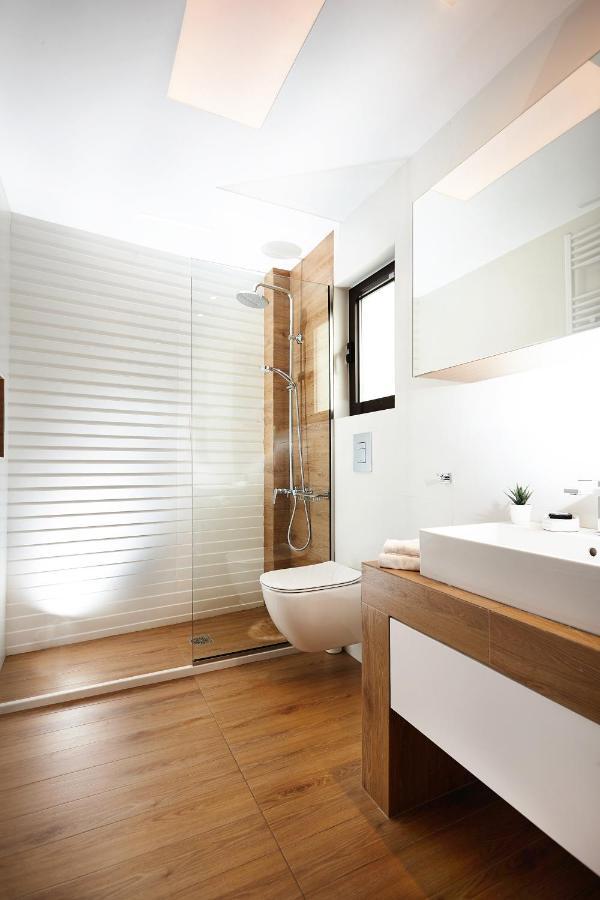 Armi Luxury Apartment In The Heart Of The City Ханя Екстериор снимка