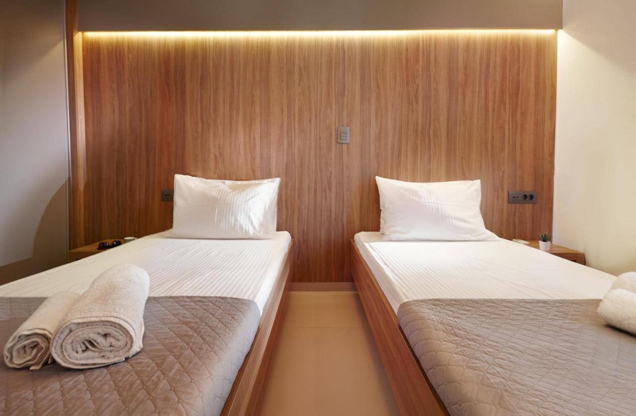 Armi Luxury Apartment In The Heart Of The City Ханя Екстериор снимка